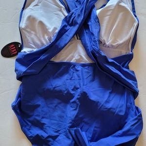 new medium one piece